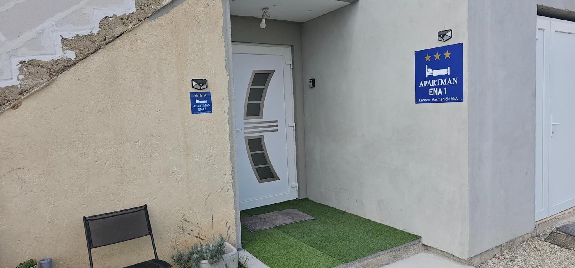 Appartamento Ena1 & Ena2 -Big Free Parking Karlovac Esterno foto