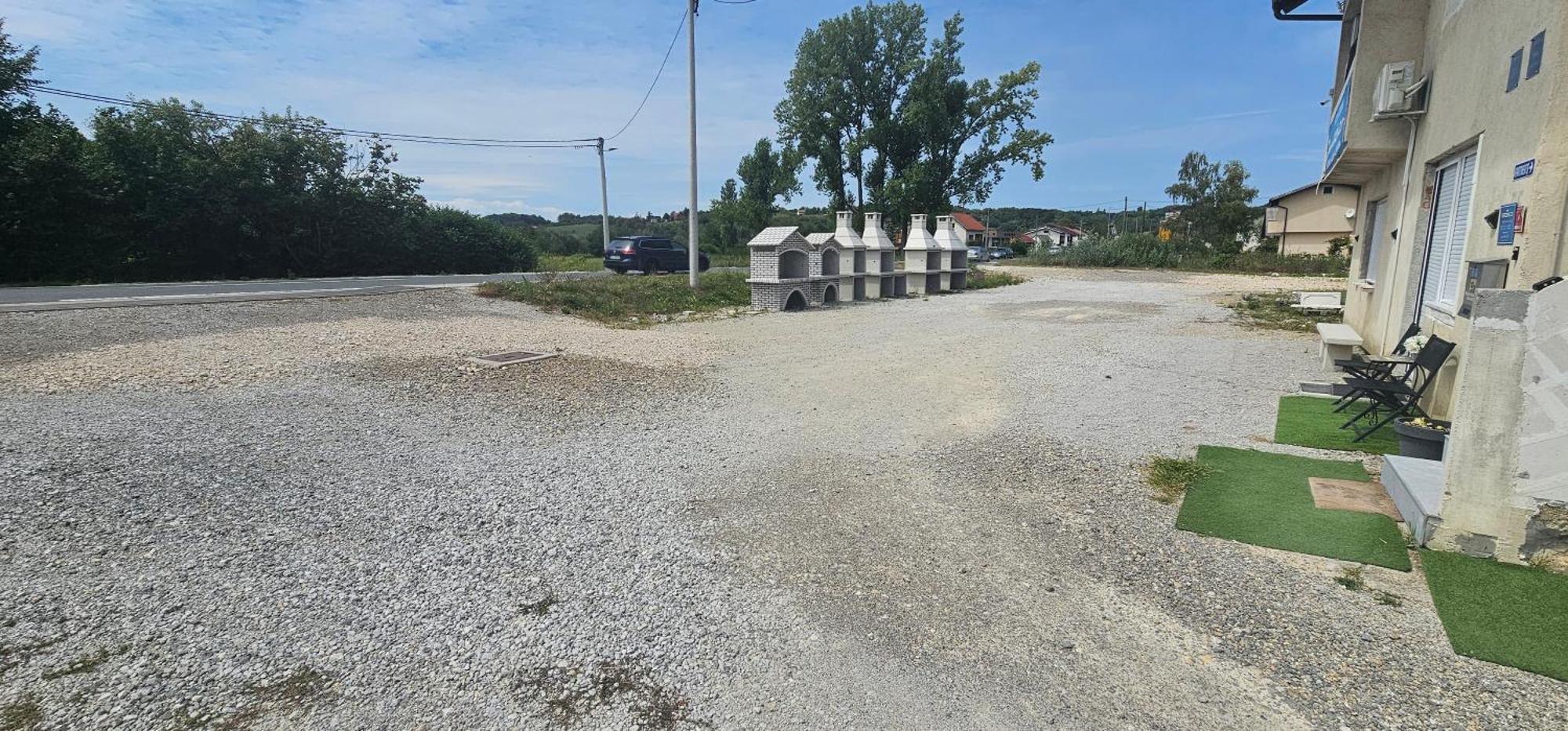 Appartamento Ena1 & Ena2 -Big Free Parking Karlovac Esterno foto