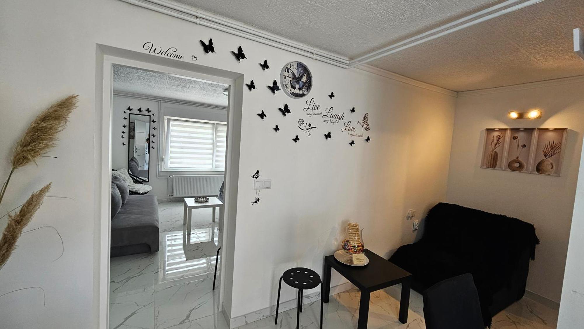 Appartamento Ena1 & Ena2 -Big Free Parking Karlovac Esterno foto