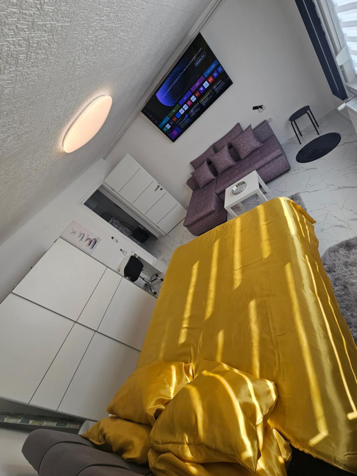 Appartamento Ena1 & Ena2 -Big Free Parking Karlovac Esterno foto