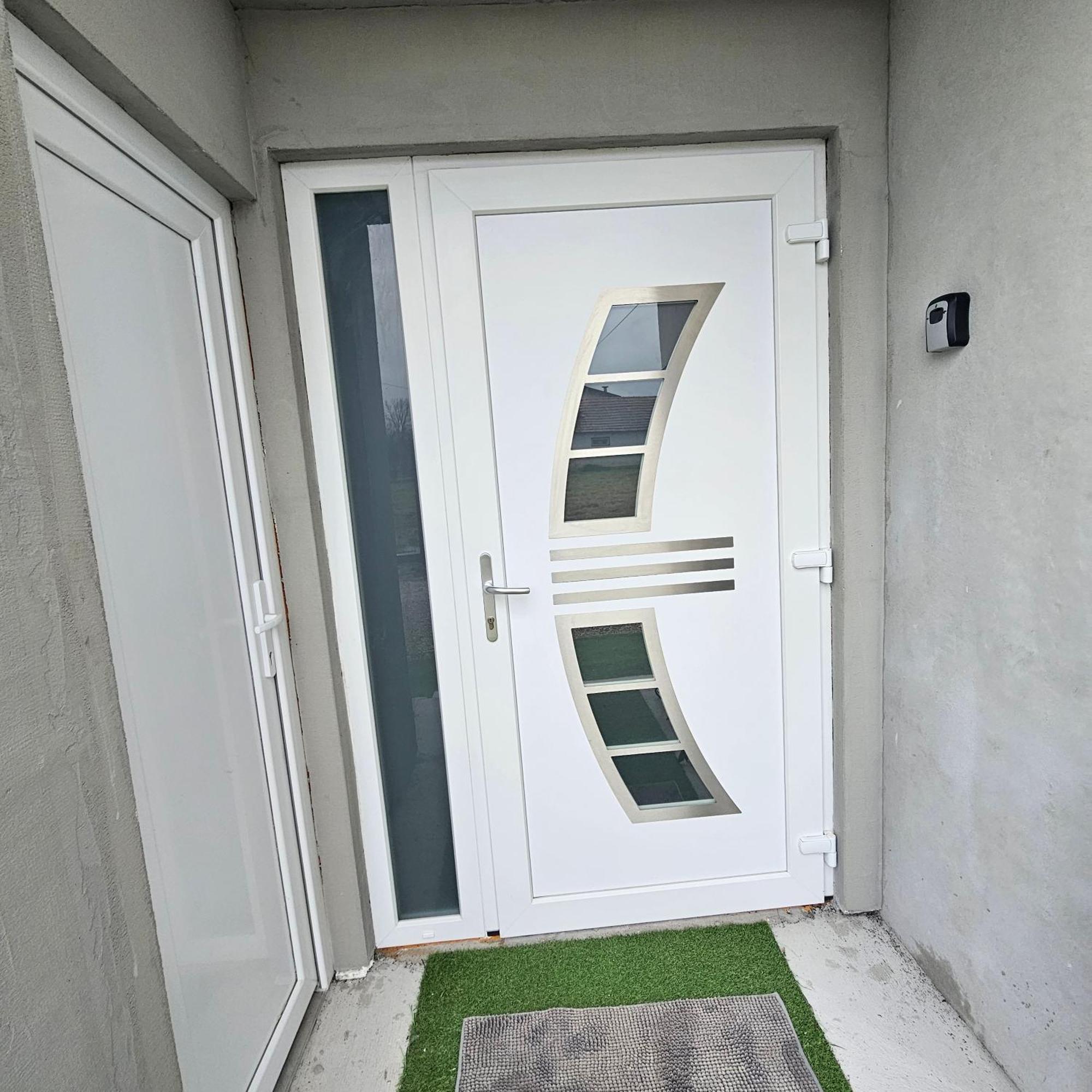 Appartamento Ena1 & Ena2 -Big Free Parking Karlovac Esterno foto