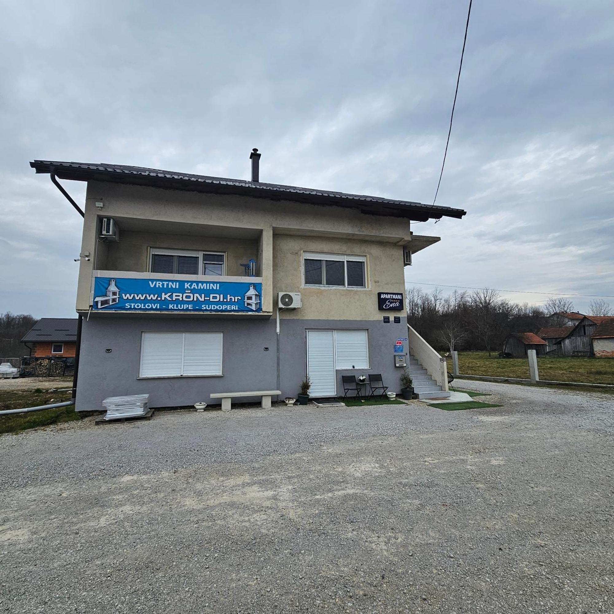 Appartamento Ena1 & Ena2 -Big Free Parking Karlovac Esterno foto