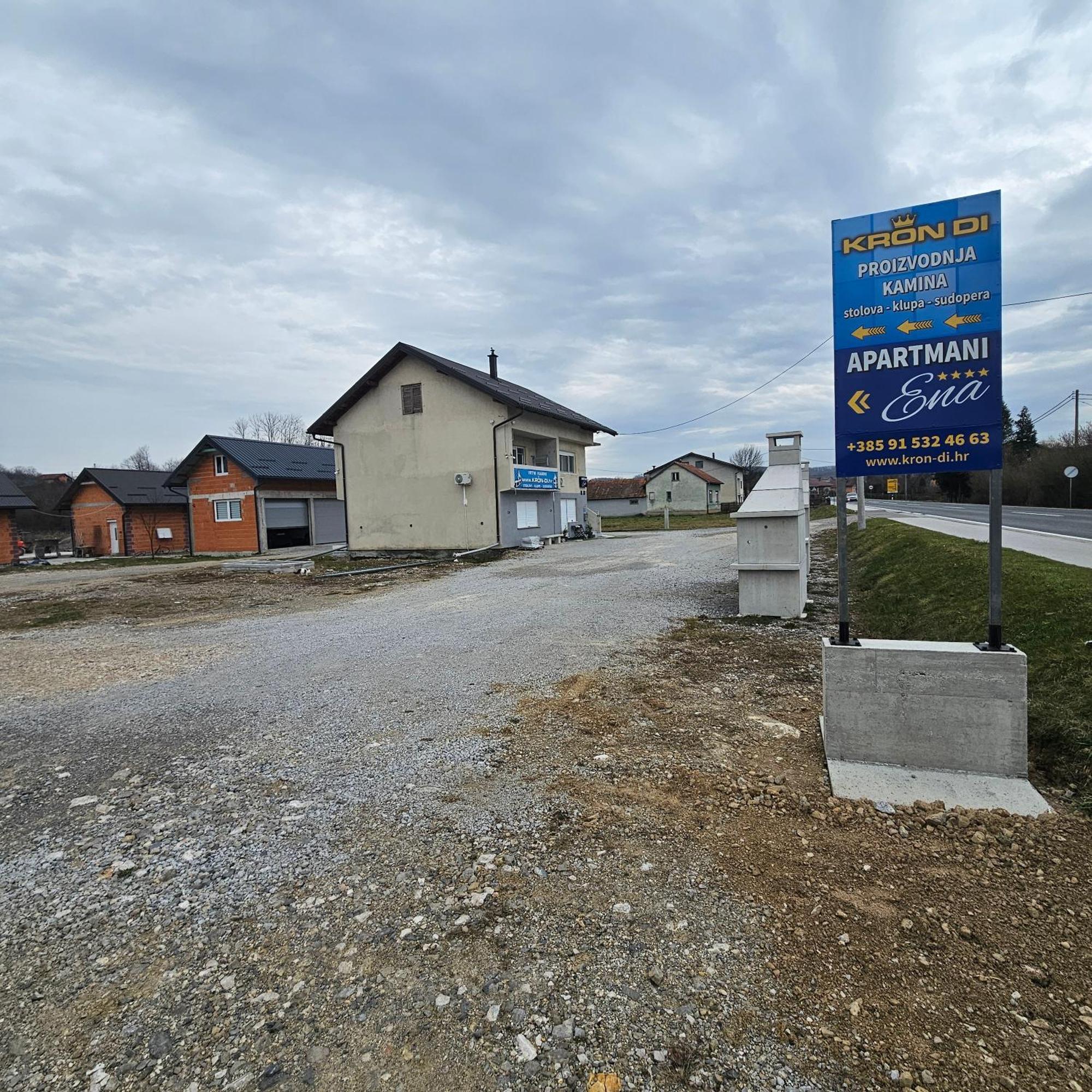 Appartamento Ena1 & Ena2 -Big Free Parking Karlovac Esterno foto