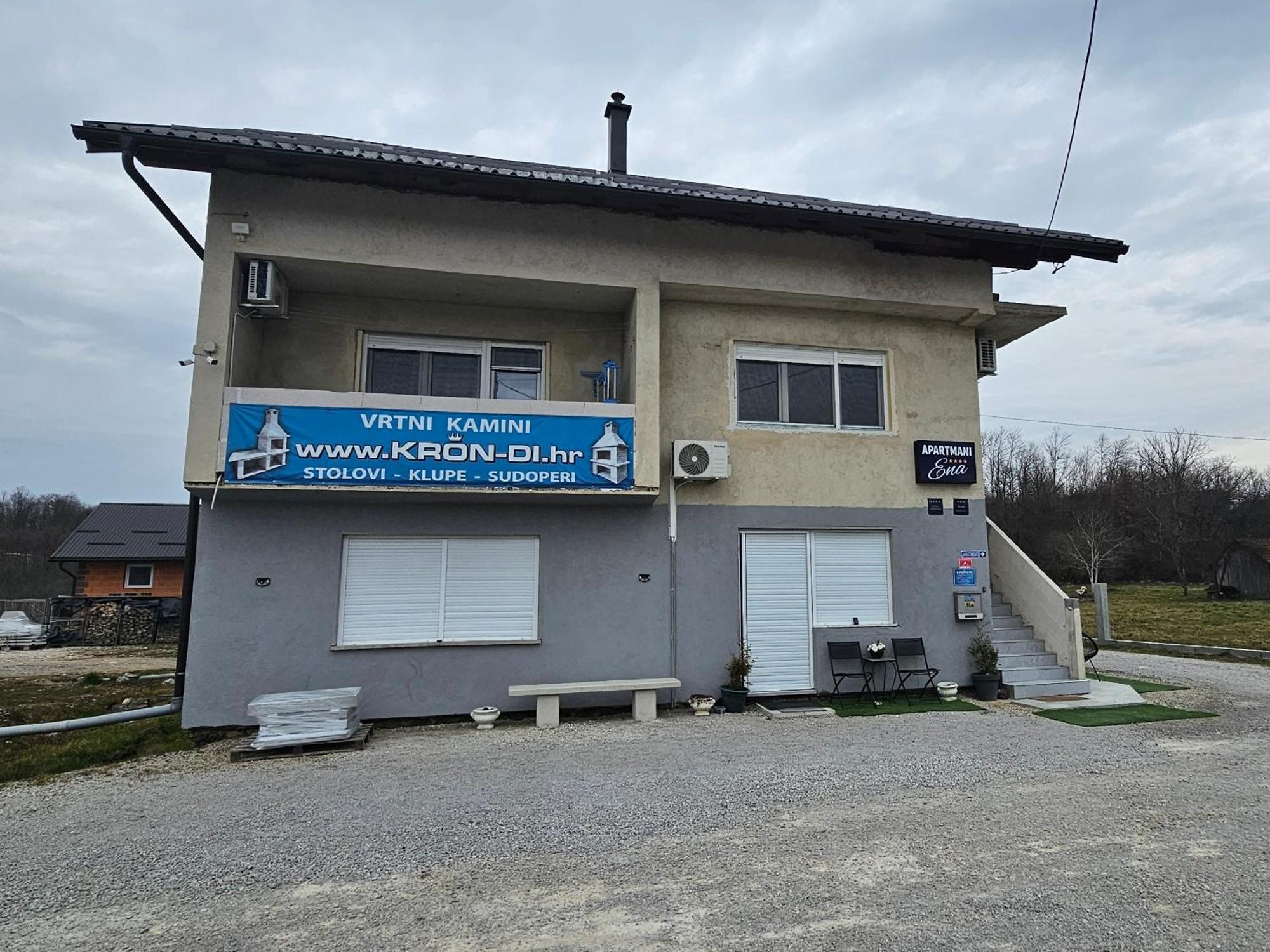 Appartamento Ena1 & Ena2 -Big Free Parking Karlovac Esterno foto