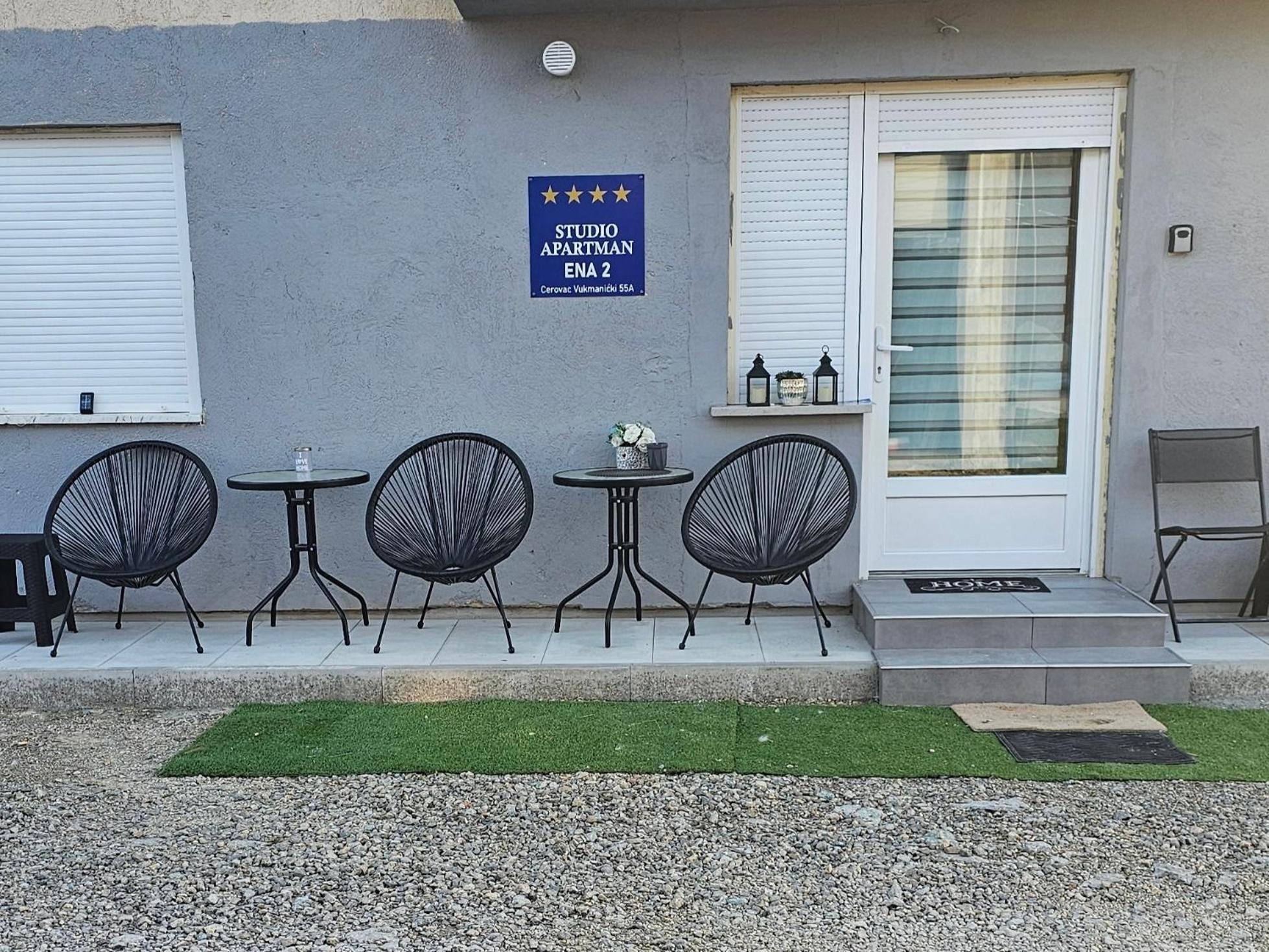 Appartamento Ena1 & Ena2 -Big Free Parking Karlovac Esterno foto